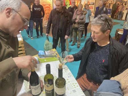 IMG-25f1762f06a1058ad0db088205ee5e2f-V