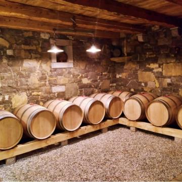 klet62554e519b121_c_crsl_one